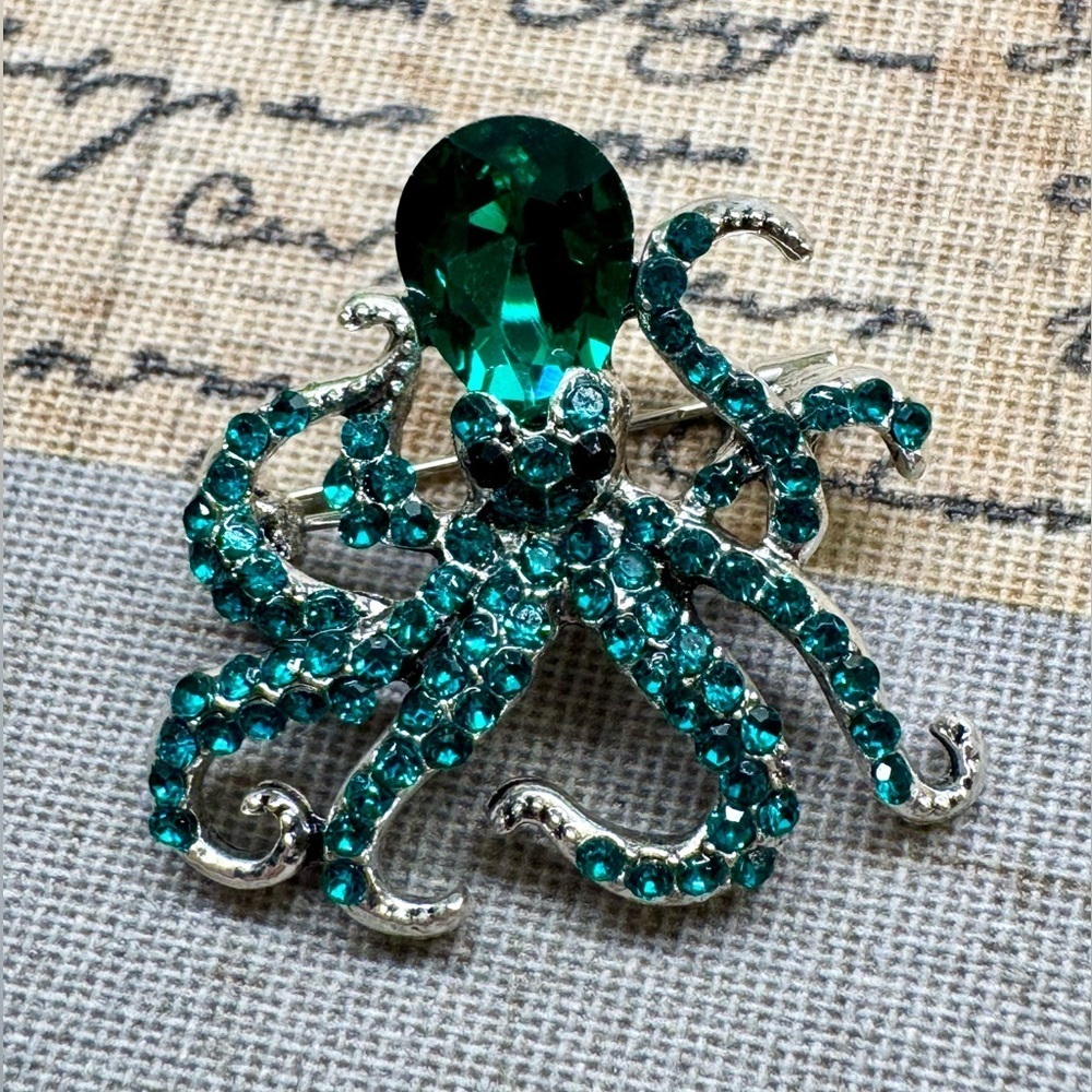 New MINI Vibrant Teal Green Austrian Crystal Octopus Pin Brooch - 1.50”
